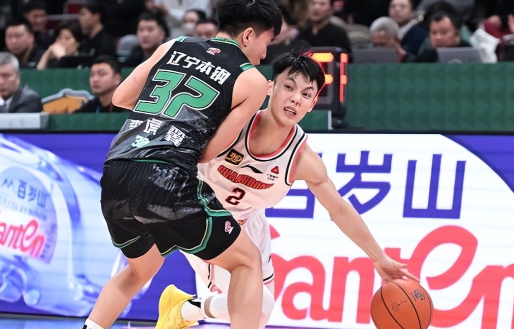 kaiyun官方在线体育-窗口期突围战来临，广东宏远围绕NBA总决赛战术微调，底气十足，球队文化再被提及